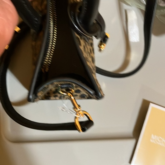 Michael Kors Extra Small Husk Cheetah Print Calf hair & lblack leather bag - Picture 10 of 11